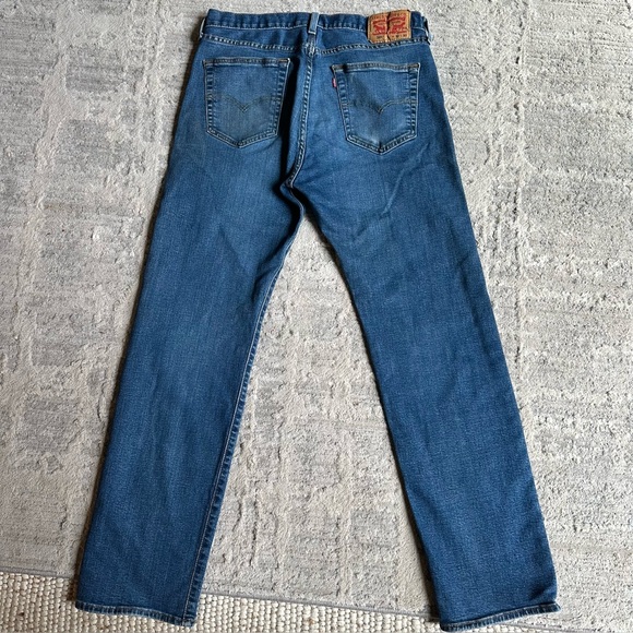 Levi’s 501 Button Fly Worn Distressed Color No Rips Or Holes‎ Classic 32x32 - Picture 3 of 9